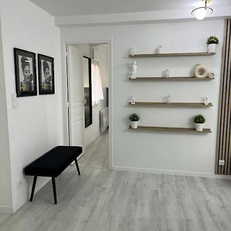 Beau Duplex Au Centre Ville. Mantes-la-Jolie Exterior photo
