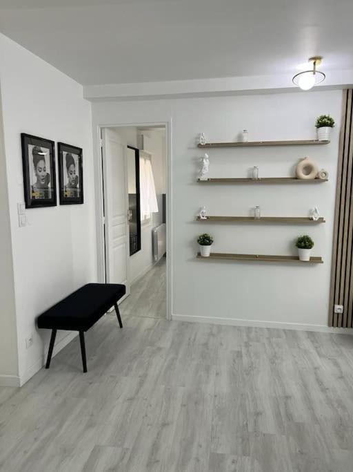 Beau Duplex Au Centre Ville. Mantes-la-Jolie Exterior photo